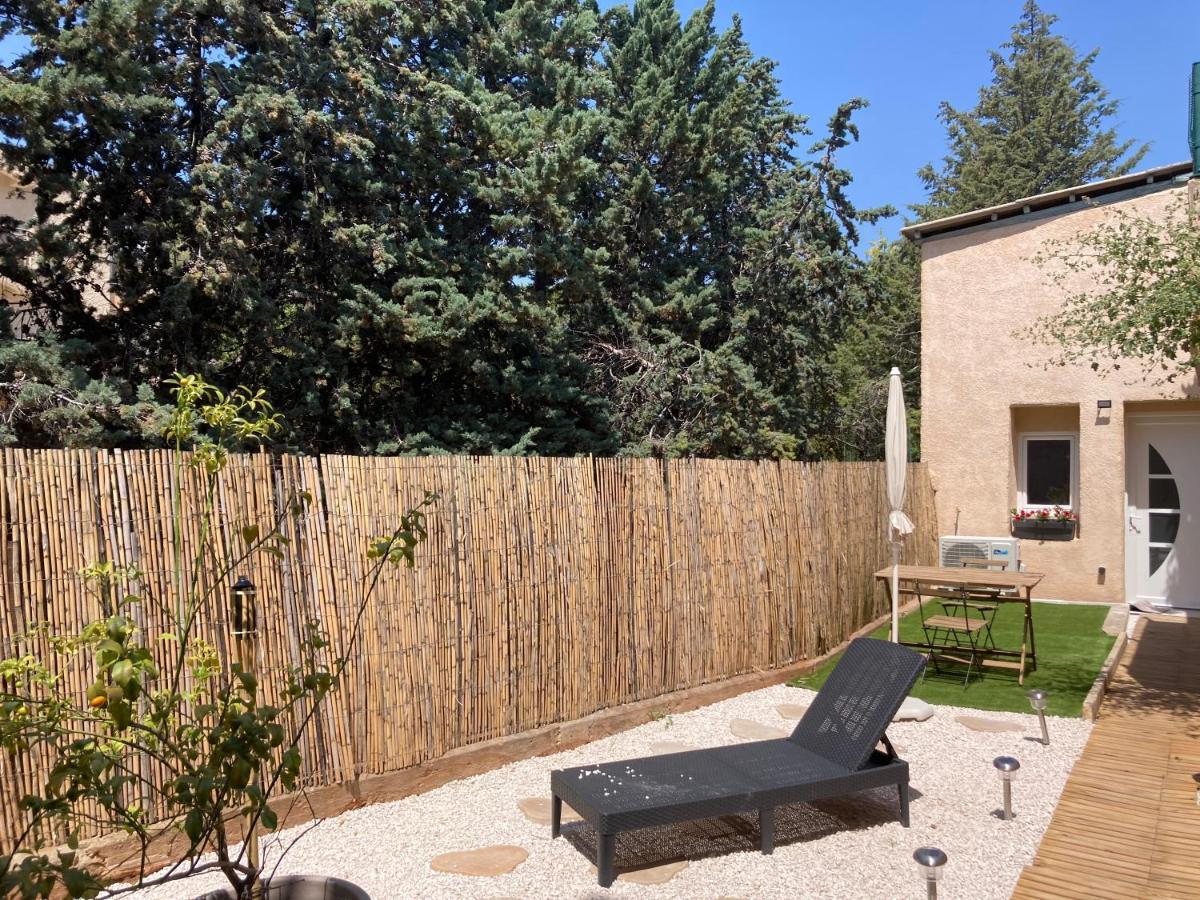 T2 30 M2 Avec Jardin Proche Des Plages Bandol Bagian luar foto